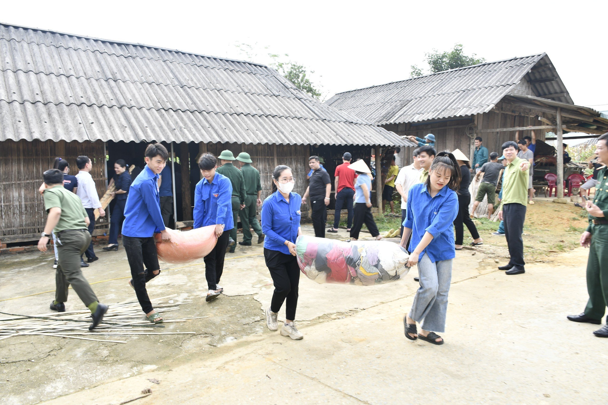 Một số kết quả trong công tác xóa nhà tạm, dột nát cho hộ nghèo trên địa bàn xã Minh Hương