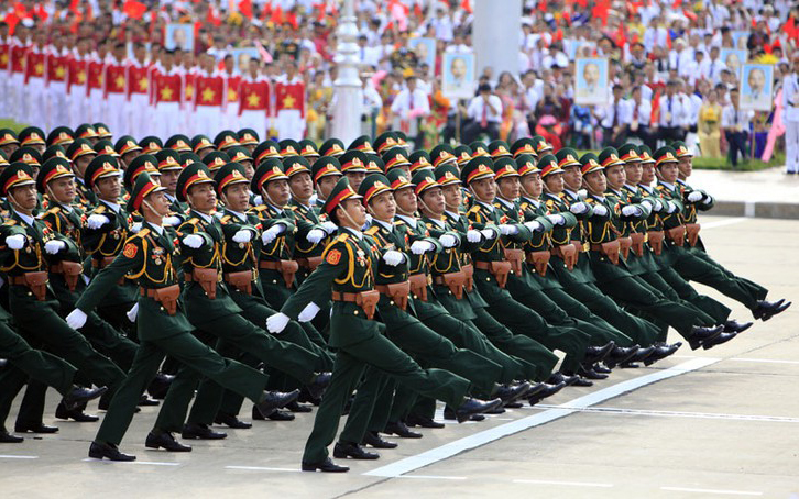 Hiện đại hóa Quân đội: Quân đội Việt Nam đang chuyển đổi mạnh mẽ hướng đến hiện đại hóa, mãnh liệt phát triển vượng mạnh. Hãy thưởng thức hình ảnh để cảm nhận sức mạnh của quân đội mới!