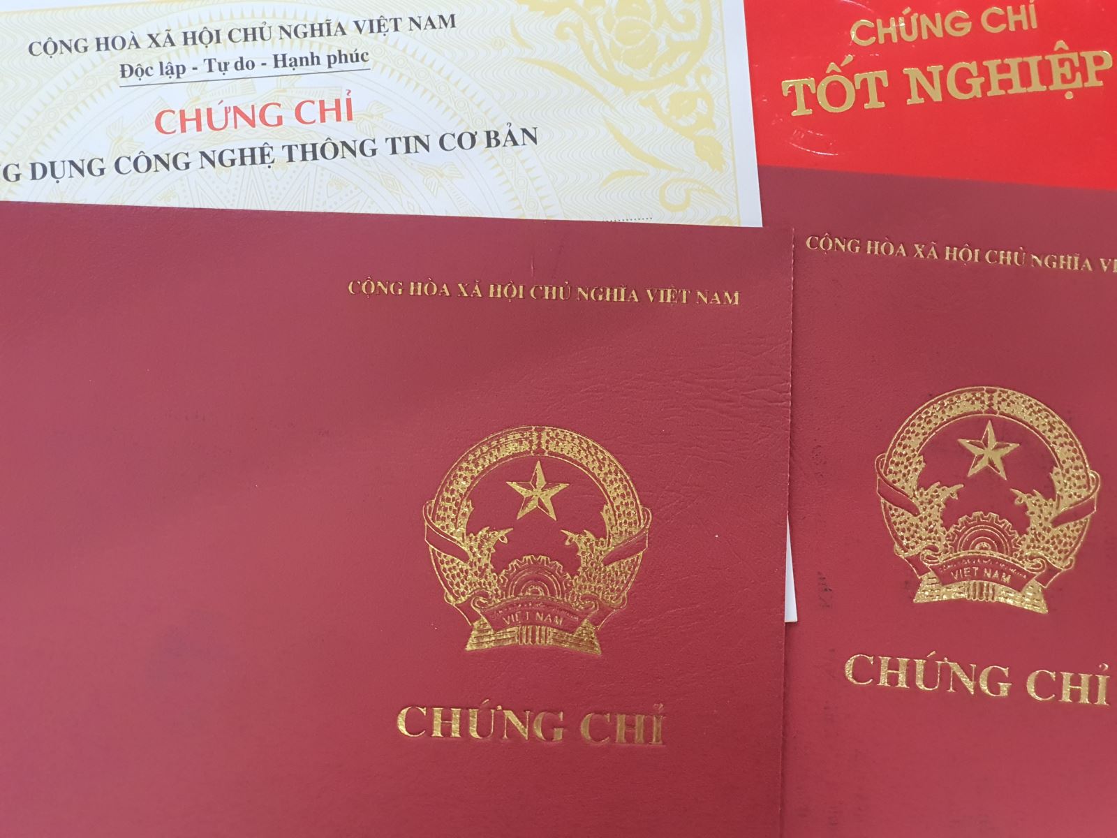 Ảnh tin