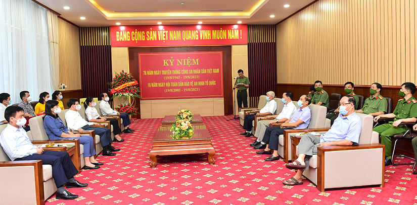 Ảnh tin