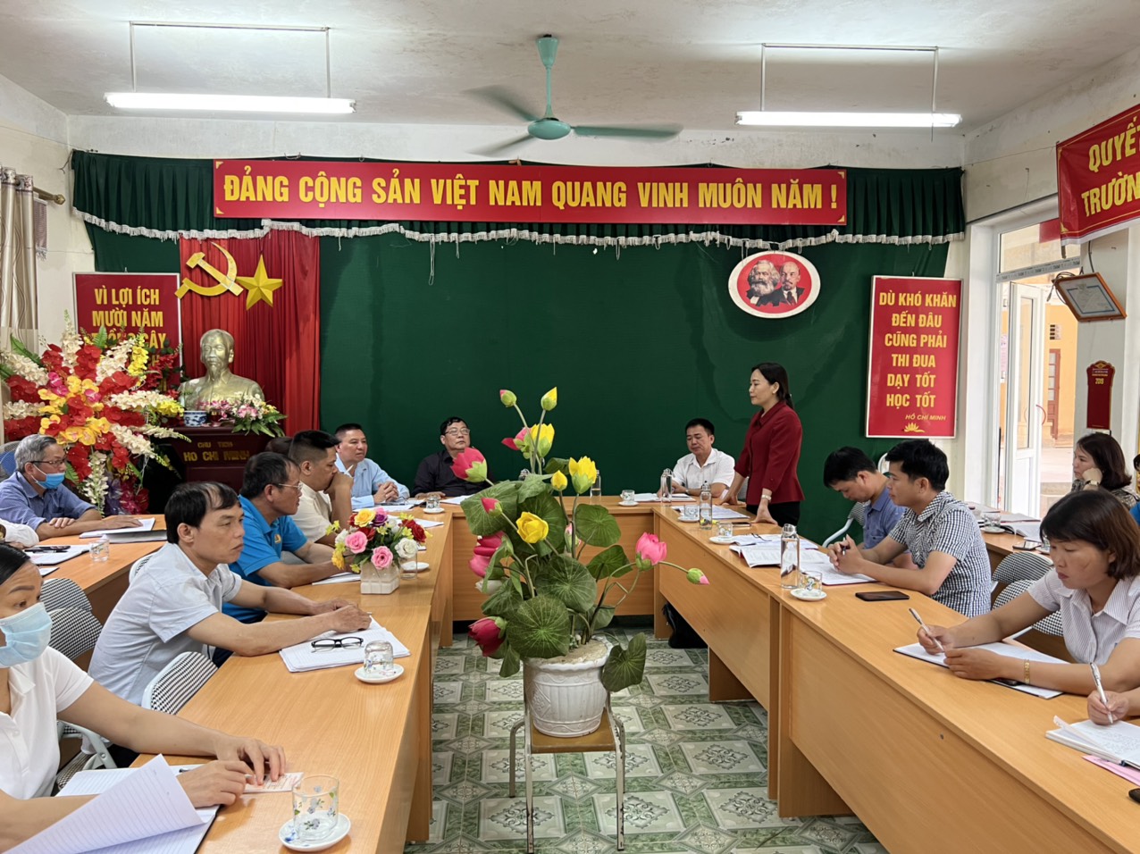 Ảnh tin