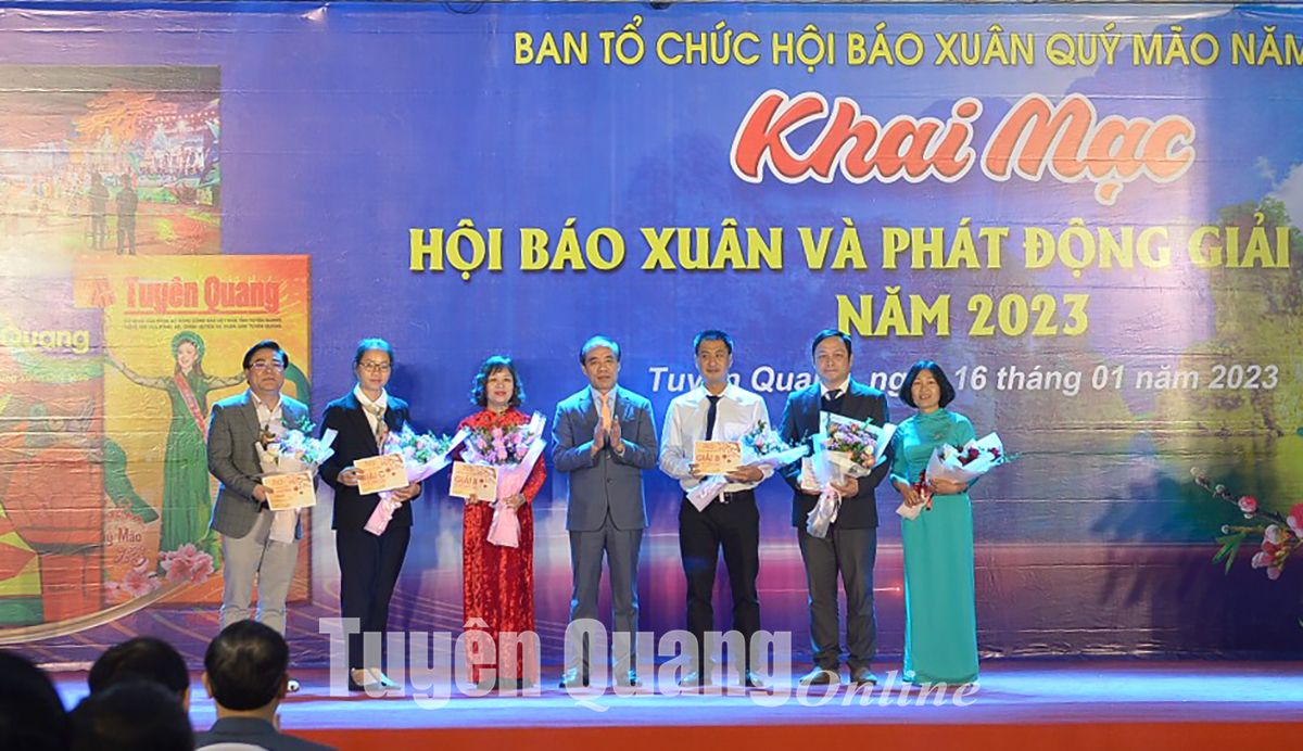 Ảnh tin