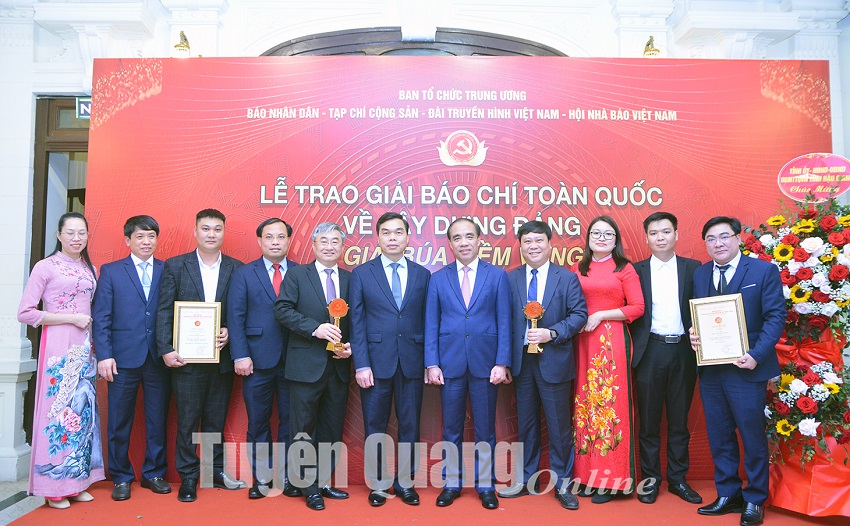 Ảnh tin