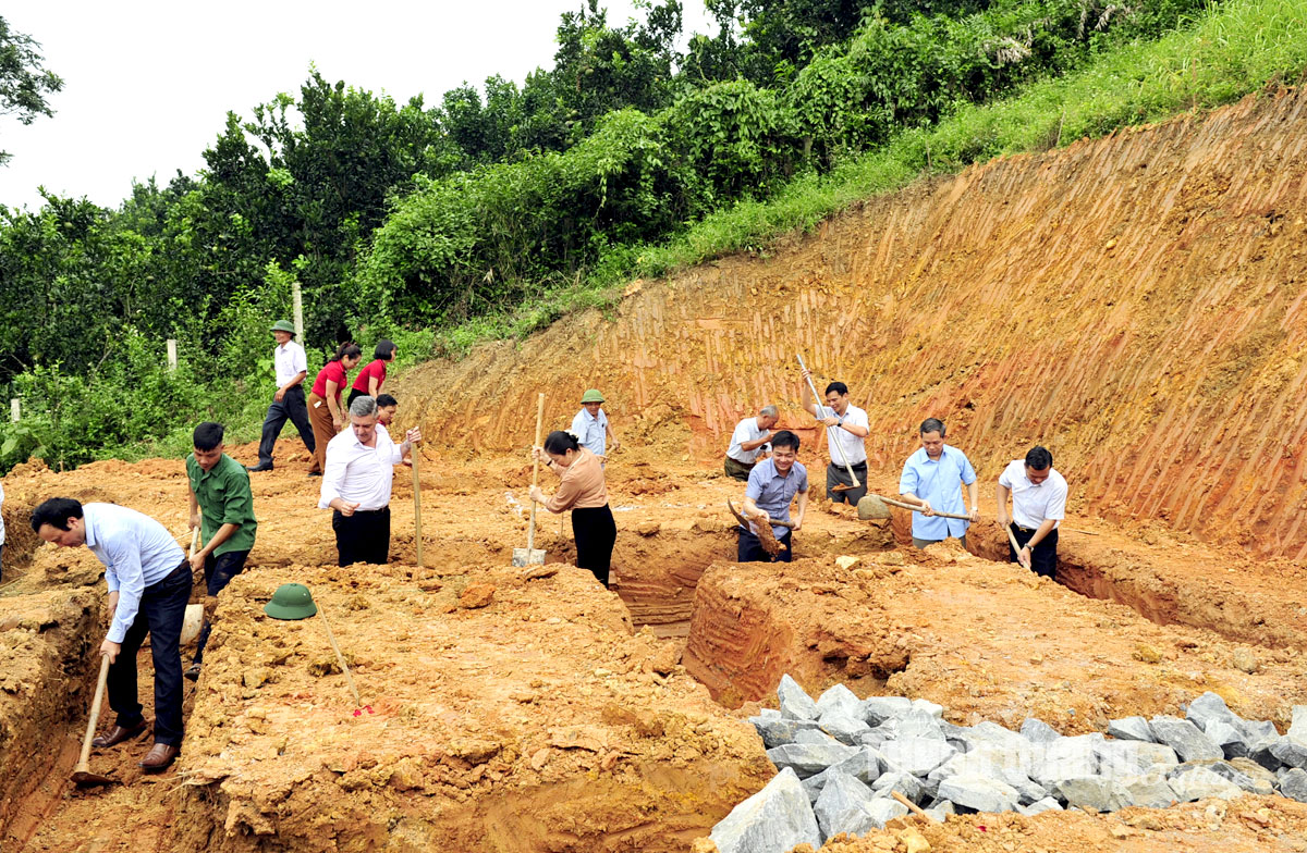 Phát huy vai trò cấp ủy trong công tác giảm nghèo