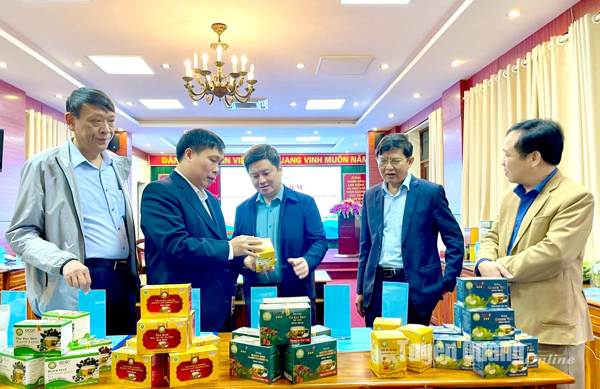 Ảnh tin