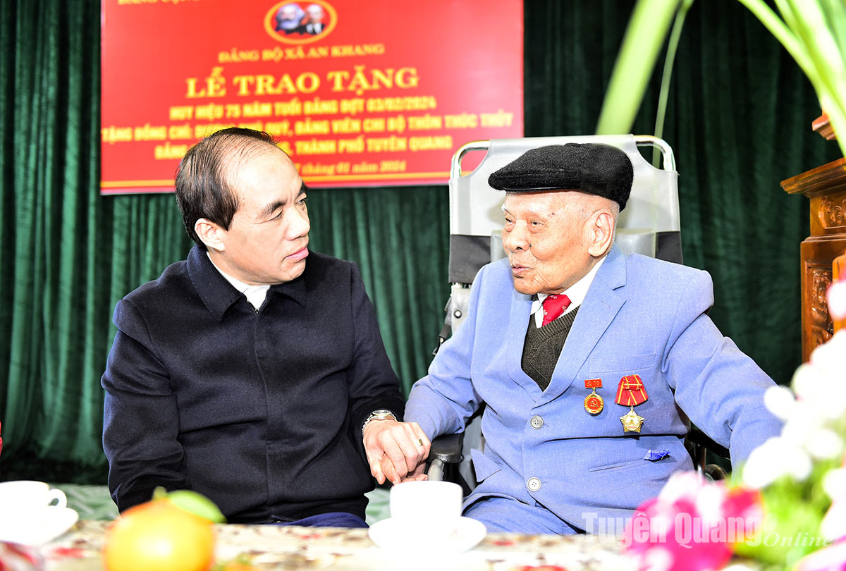 Ảnh tin