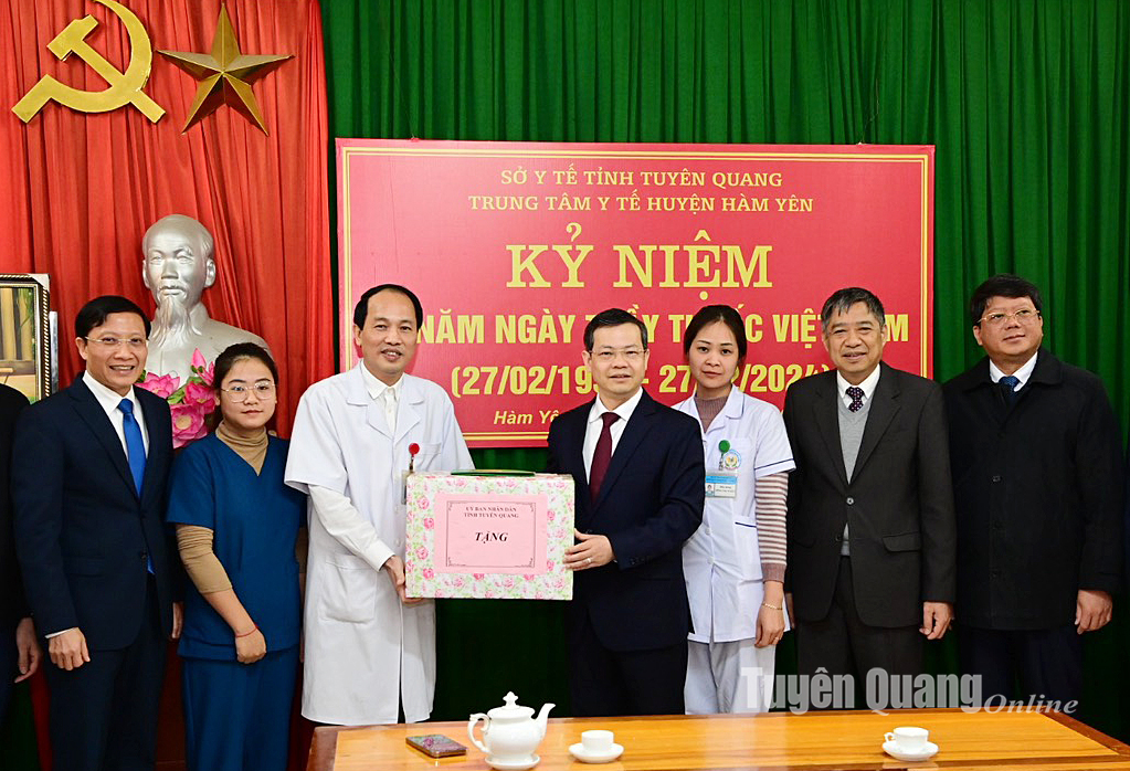 Chủ tịch UBND tỉnh Nguyễn Văn Sơn yêu cầu đẩy nhanh tiến độ Dự án xây dựng Trung tâm Y tế huyện Hàm Yên