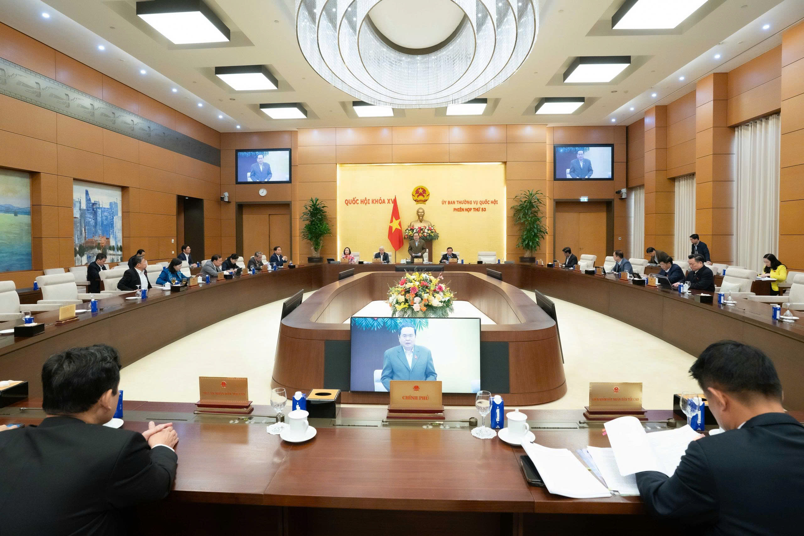 Chủ tịch Quốc hội: Không để tình trạng nghỉ Tết kéo dài làm ảnh hưởng đến công tác chuẩn bị bầu cử