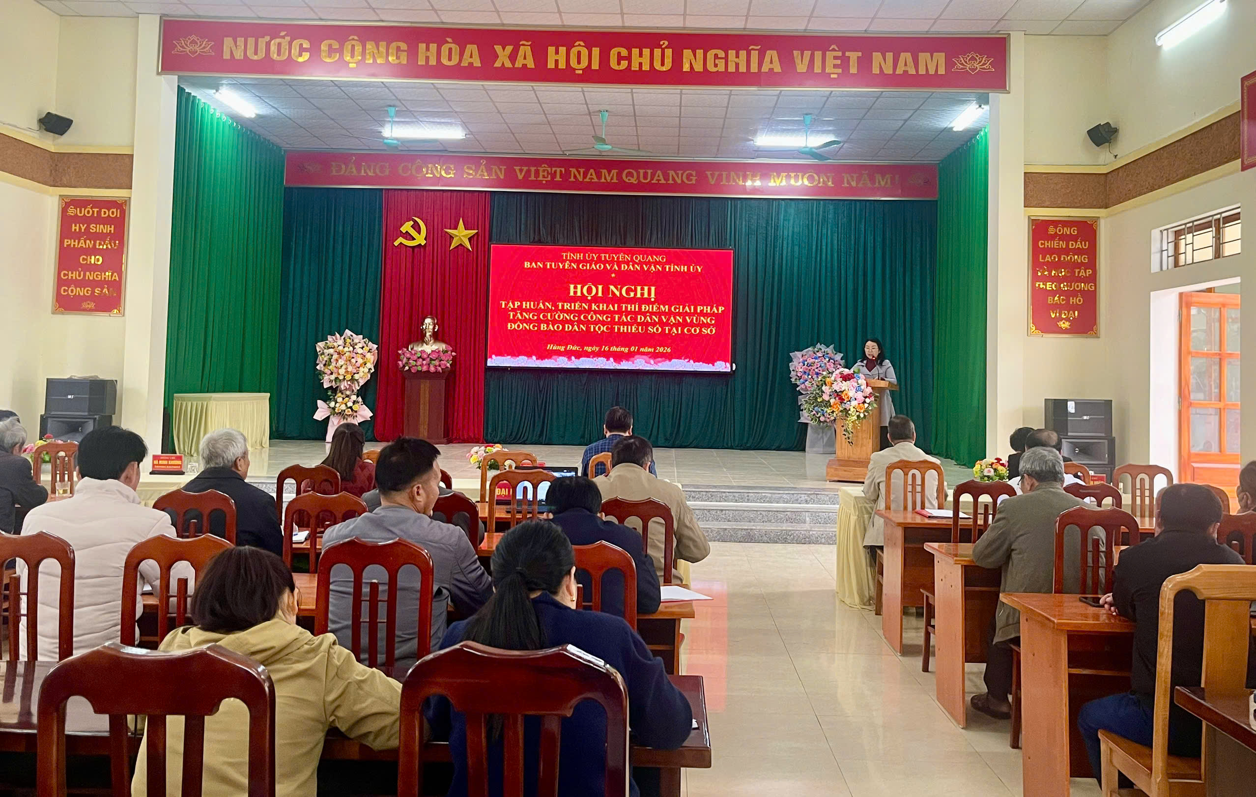 Triển khai thí điểm ứng dụng các giải pháp  tăng cường công tác dân vận vùng đồng bào dân tộc thiểu số tại cơ sở