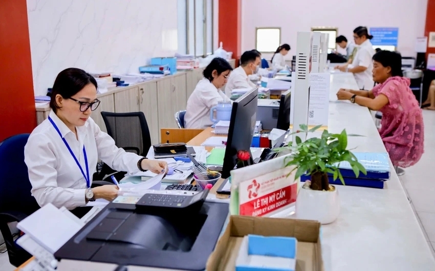 Đạo đức công vụ “lệch chuẩn” - Hệ lụy không thể xem nhẹ