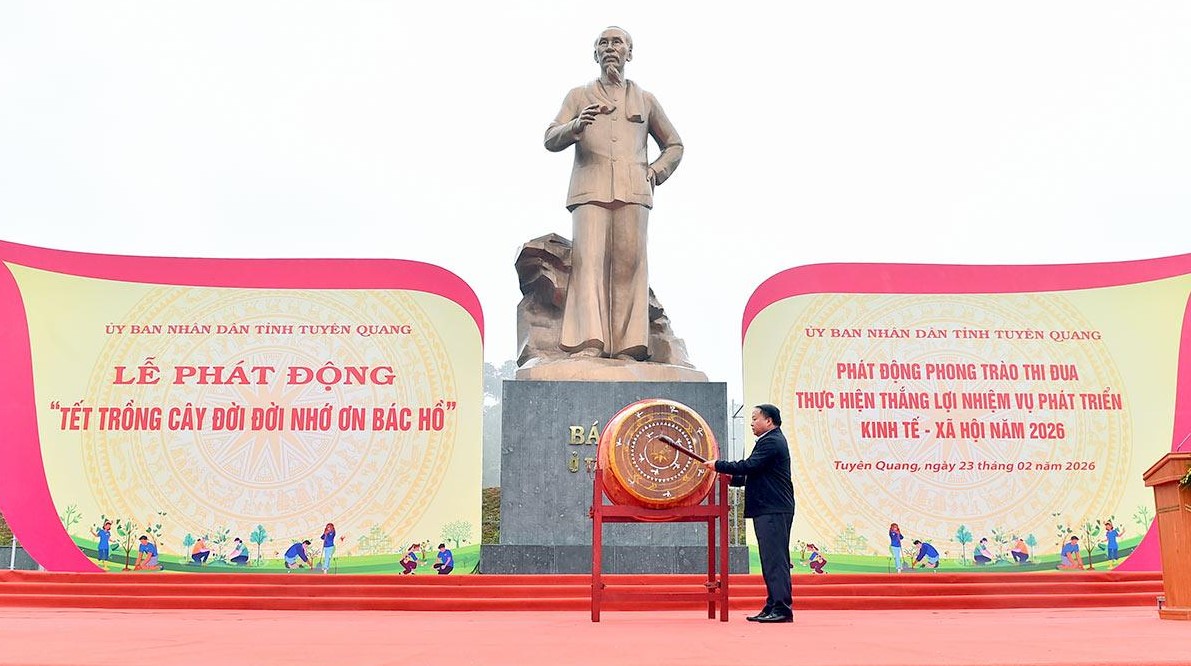 Tăng cường sự lãnh đạo của Đảng đối với công tác thi đua, khen thưởng trong tình hình mới