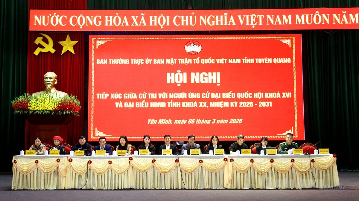 Ứng cử viên đại biểu Quốc hội và HĐND tỉnh tiếp xúc cử tri và vận động bầu cử