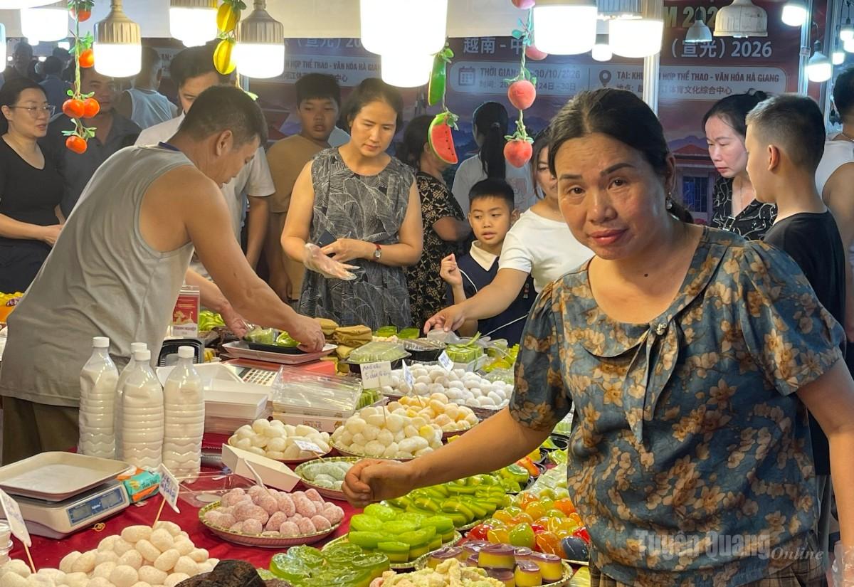 Hội chợ thương mại Quốc tế Việt – Trung 2026 được tổ chức tại phường Hà Giang 1. Đây cũng là một trong 30 địa điểm được công bố tổ chức hội chợ thương mại năm 2027.