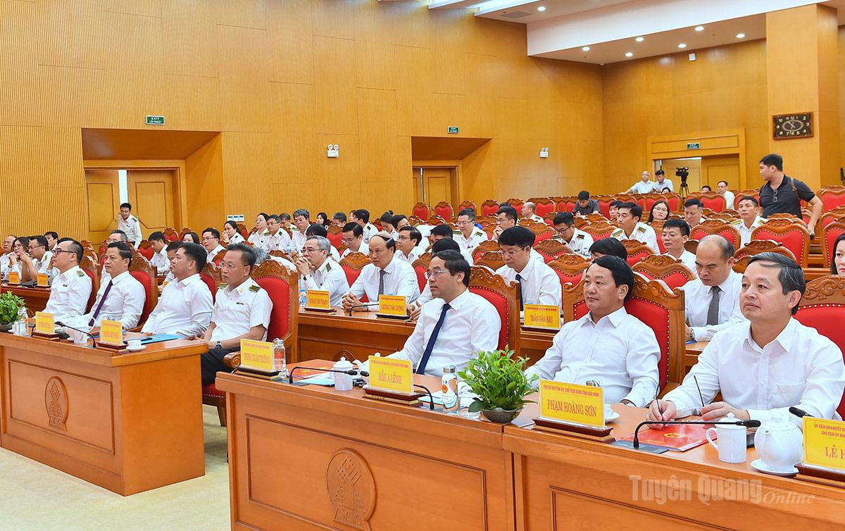 Các đồng chí lãnh đạo Kiểm toán Nhà nước và lãnh đạo các tỉnh dự hội nghị.