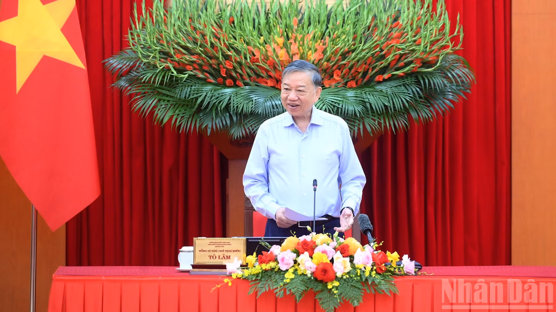Tổng Bí thư, Chủ tịch nước Tô Lâm chủ trì phiên họp thứ hai của Ban Chỉ đạo Tổng kết 100 năm Đảng lãnh đạo cách mạng Việt Nam, định hướng lãnh đạo phát triển đất nước trong 100 năm tiếp theo và Tổng kết 40 năm thực hiện Cương lĩnh xây dựng đất nước trong thời kỳ quá độ lên chủ nghĩa xã hội. (Ảnh: ĐĂNG KHOA)