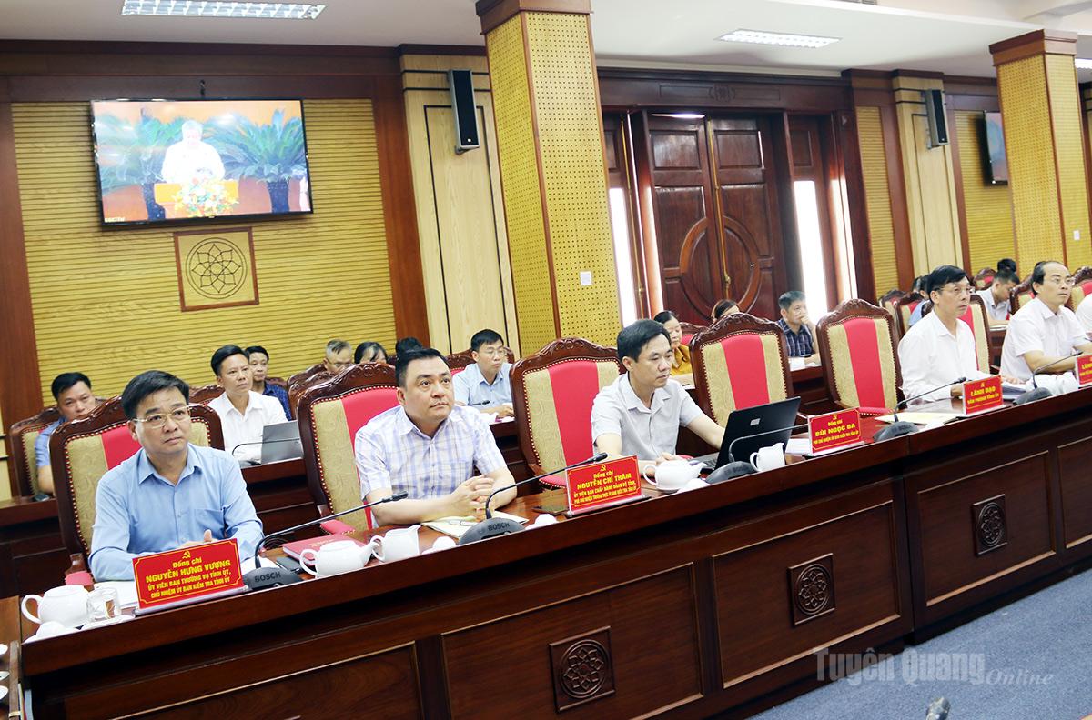 Các đại biểu tham dự Hội nghị tại điểm cầu tỉnh.