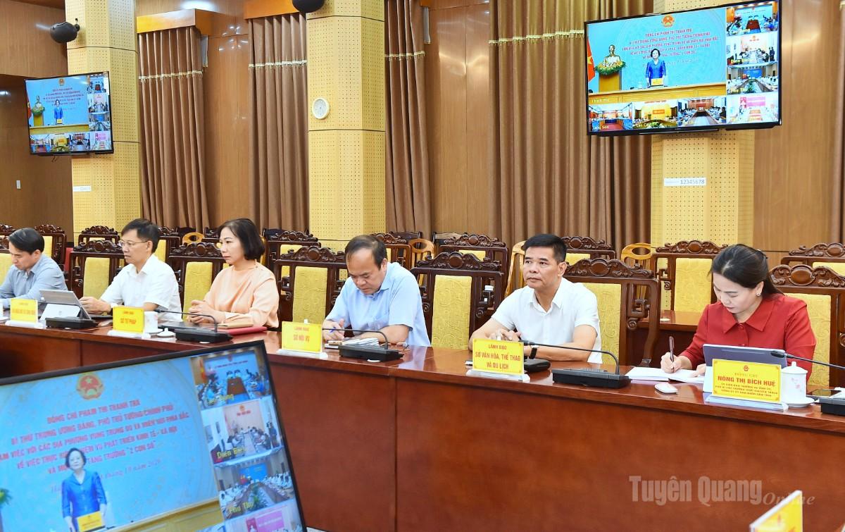 Các đại biểu dự hội nghị.
