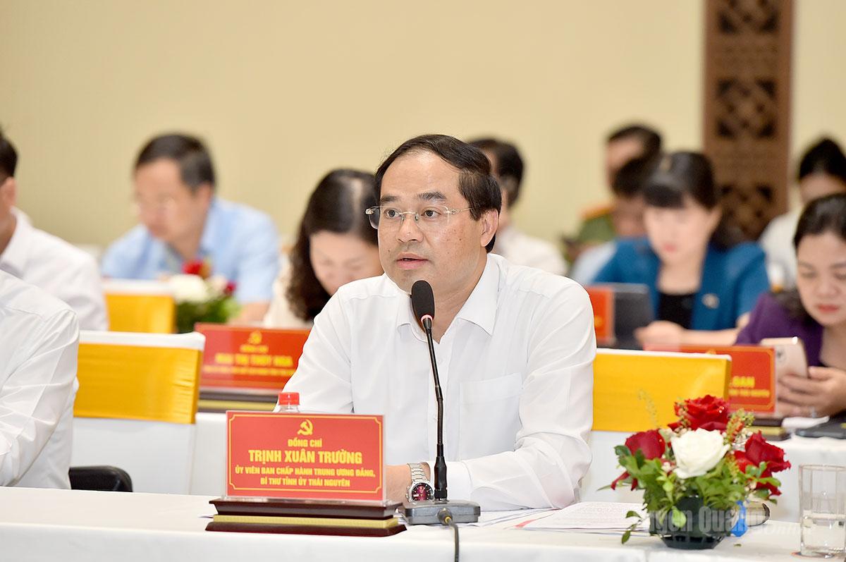 Đồng chí Trịnh Xuân Trường, Bí thư Tỉnh ủy Thái Nguyên phát biểu.