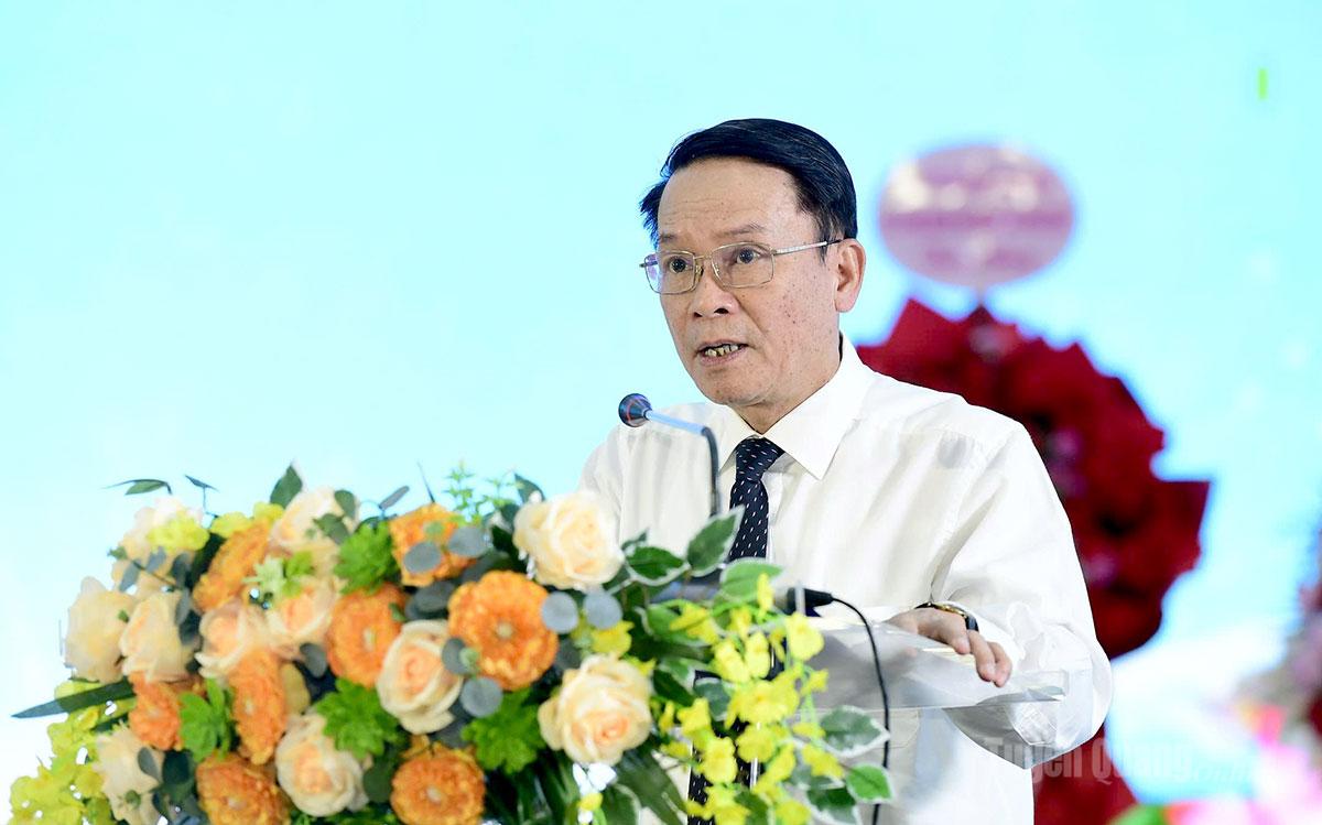 Đồng chí Nguyễn Đức Lợi, nguyên Ủy viên Trung ương Đảng, Phó Chủ tịch Thường trực Hội Nhà báo Việt Nam phát biểu chỉ đạo Đại hội.