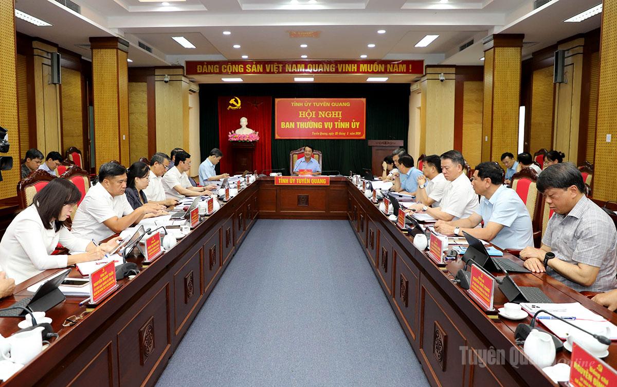 Quang cảnh hội nghị.