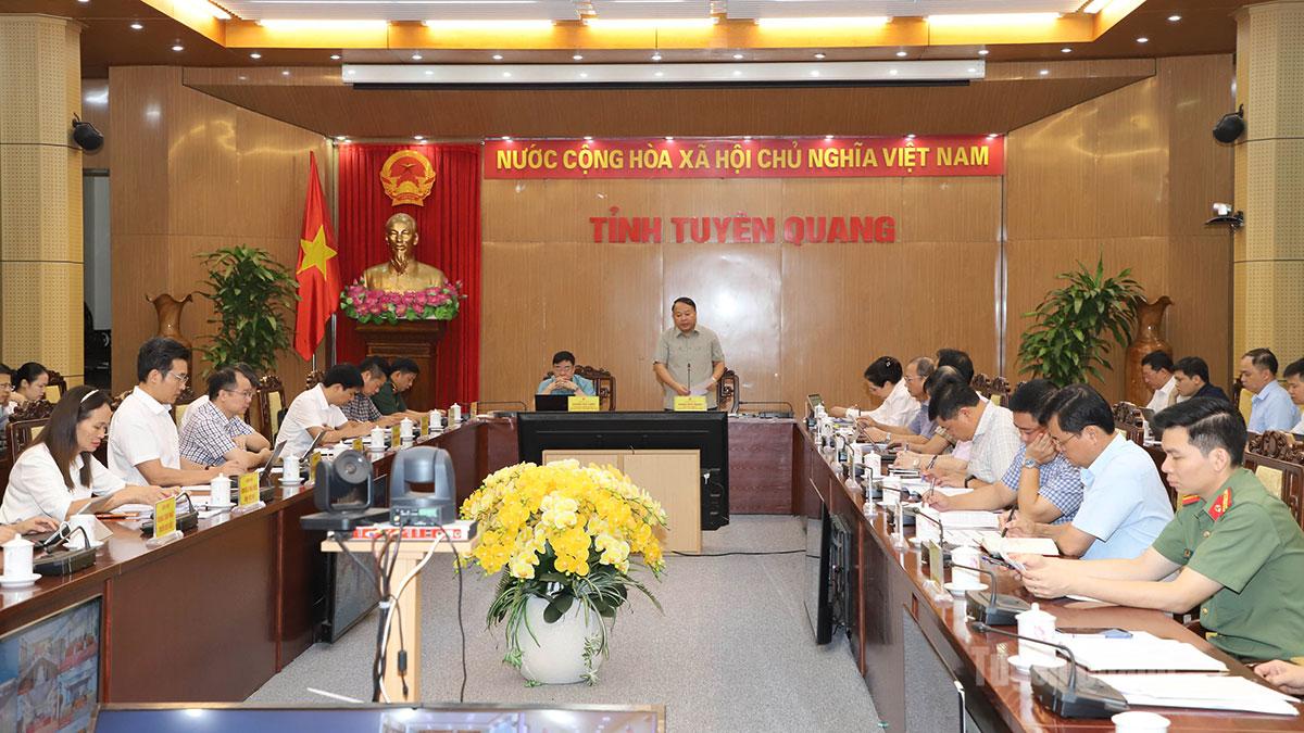 Quang cảnh buổi làm việc tại điểm cầu UBND tỉnh.