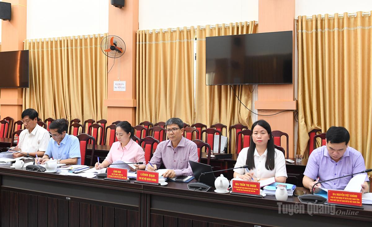 Lãnh đạo Ủy ban MTTQ Việt Nam tỉnh và các hội dự hội nghị.