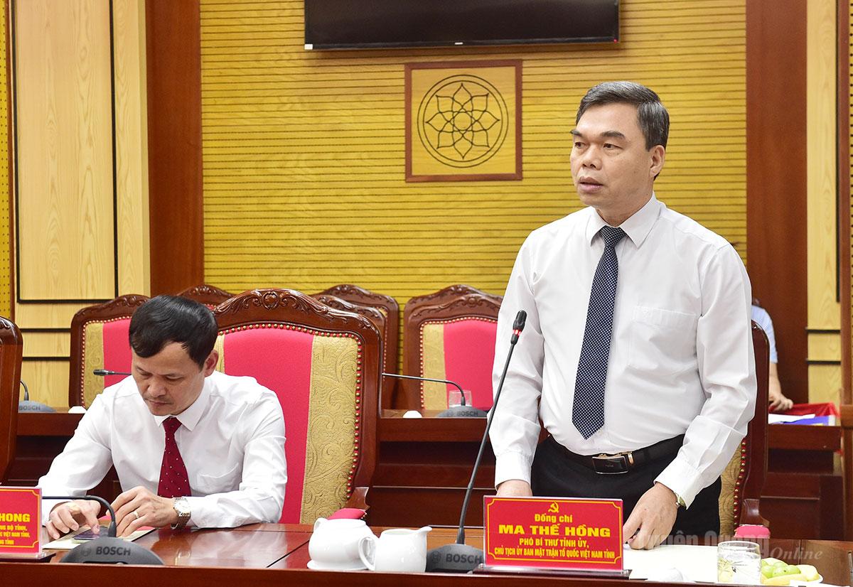 Đồng chí Ma Thế Hồng, Phó Bí thư Tỉnh ủy, Chủ tịch Ủy ban MTTQ tỉnh, Trưởng Đoàn đại biểu tỉnh tham dự Đại hội phát biểu tại buổi gặp mặt.