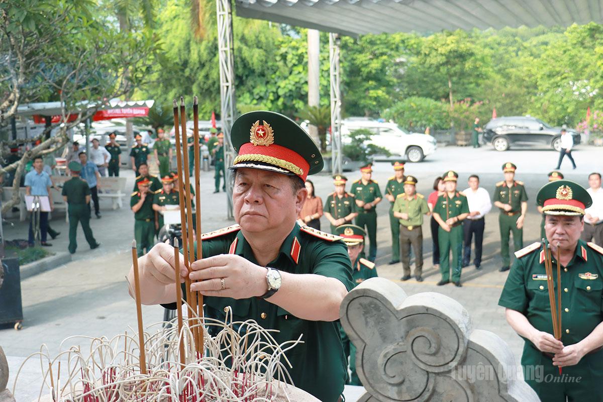 Ảnh tin